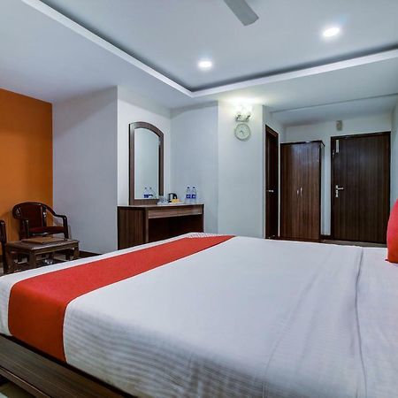 Oyo 3575 The Wave International Hotel Dzsamsedpur Kültér fotó