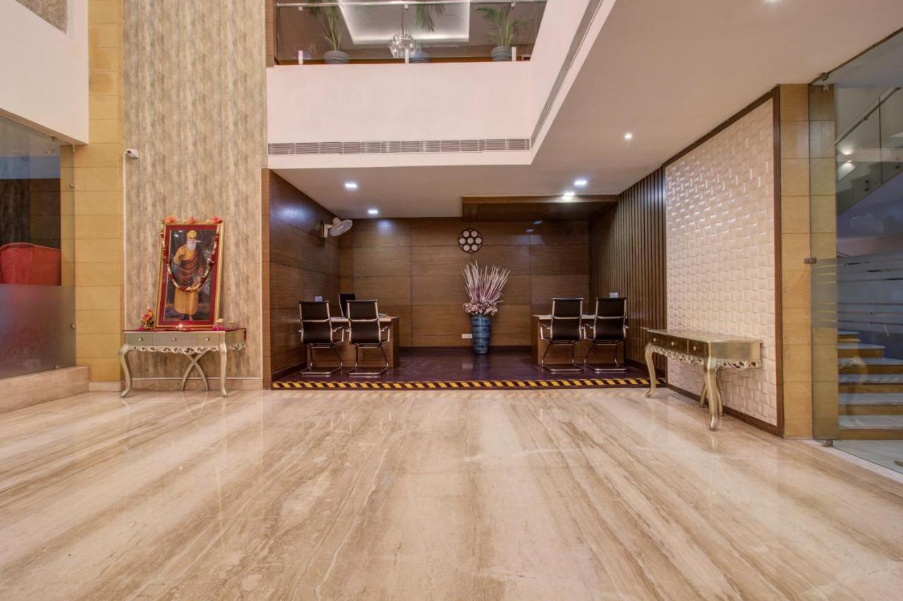 Oyo 3575 The Wave International Hotel Dzsamsedpur Kültér fotó